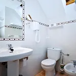 Ballarin Hotel *