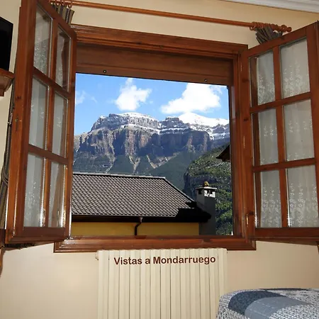 Hotell Ballarin *