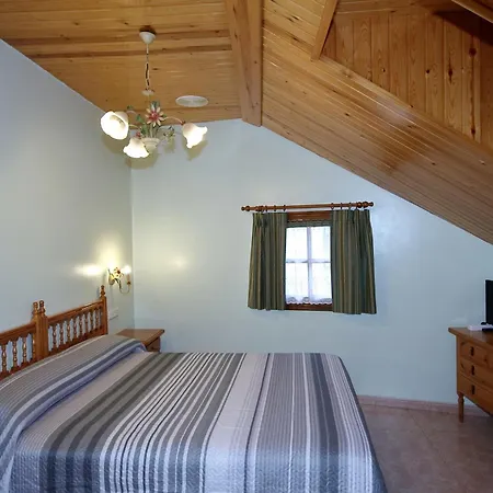Ballarin Hotell *